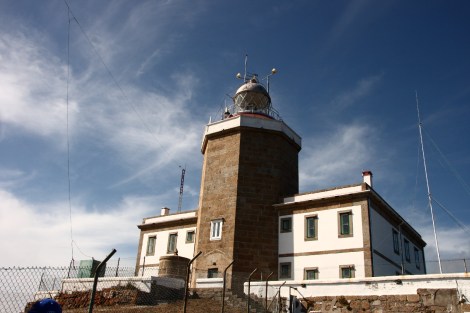 Den Leuchtturm zu Fuß erobert