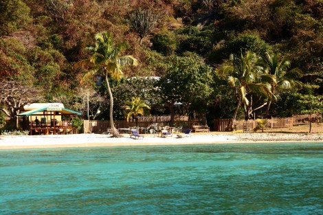 unsere letzete Ankerbucht auf Little Jost Van Dyke bevor wir nach Tortola segeln
