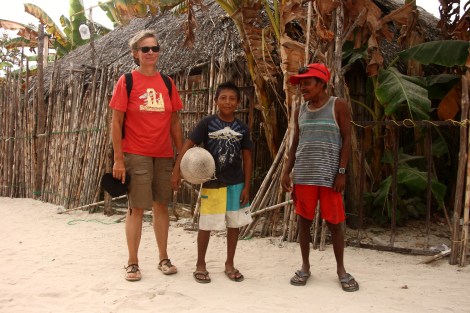 Auf der zweiten Insel suchen wir nach Obst