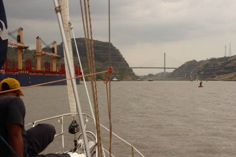 Der Durchbruch „Gaillard Cut“ und der „Gold Hill“