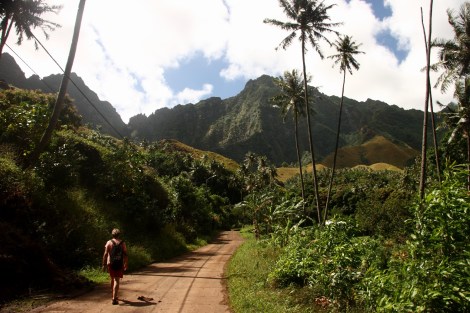 und gleiche eine kurze Wanderung
