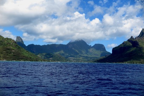 Einfahrt in die Cooks Bay