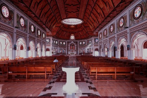 Die große Kirche von Apia von innen