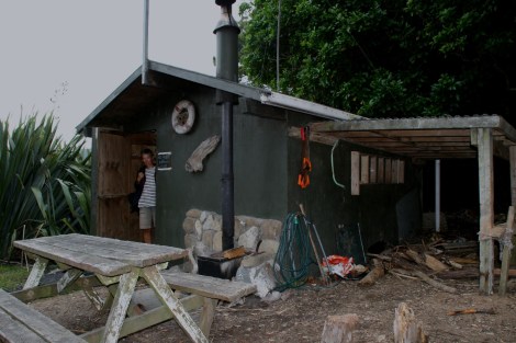 in der Hütte der Smokehouse Bay