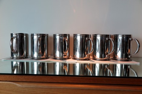 Keine Kunst, Wasserkaraffenim Cafe vom Autor fotographiert