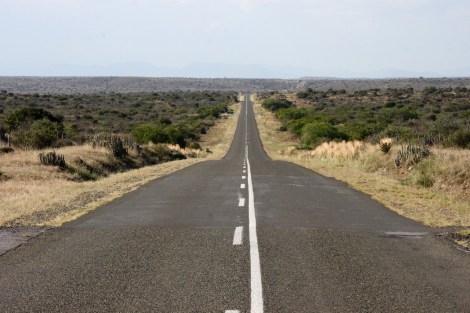 typisch für Südafrika, die langen geraden Straßen