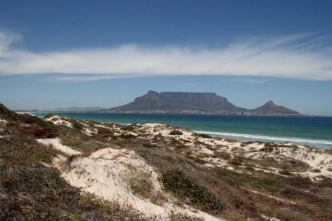 Blick auf den Tafelberg von der Westküste