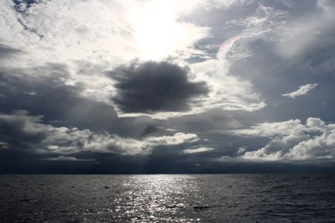 bis er sich dann aus Nordosten durchsetzt