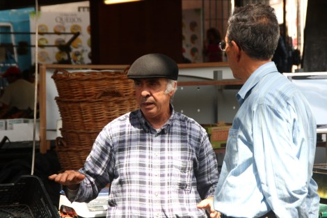 oder beobachten Leute am Markt