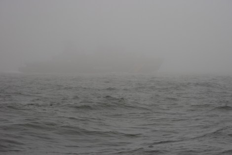 Die Küstenwache im dicken Nebel